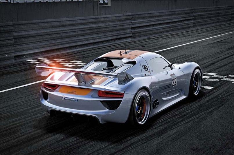 Porsche 918 Hybrid Race Car. R hybrid racing car proved